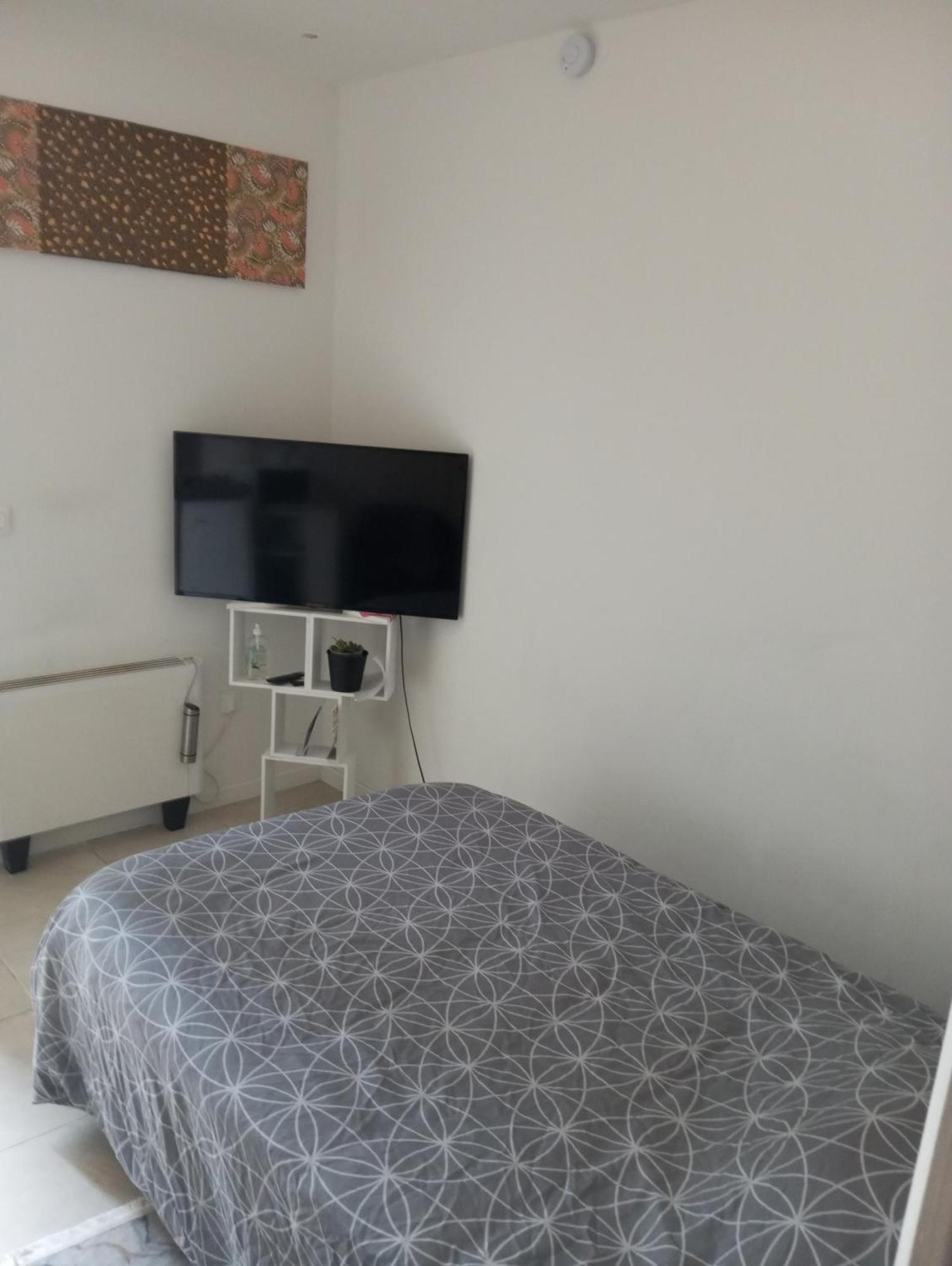 Studio De 14M2 Dans Une Maison Καν-συρ-Μερ Εξωτερικό φωτογραφία
